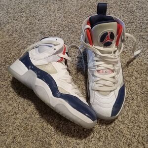 Nike Air Jordan Sz 5 Youth (Big kid)  Sz 7 women red white blue gently used